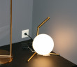 Лампа Белый шар с металлическим корпусом