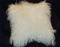 Подушка белая из тибетской овчины (0,4 х 0,4 м)