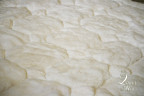 Ковёр из меха альпаки белый с узором "многогранник" 2,10 х 1,90 м