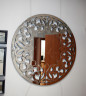 Зеркало круглое с декоративным узором