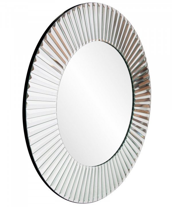 Круглое зеркало с декоративной рамой