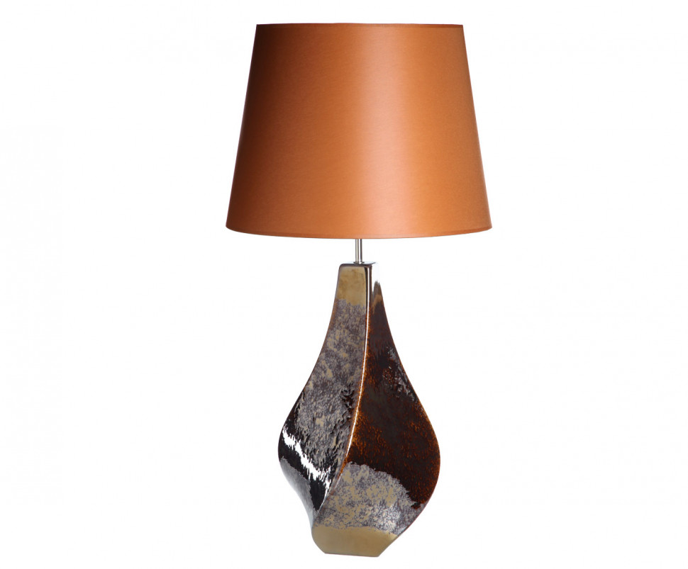 Настольная лампа с оранжевым плафоном