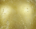 Напольная лампа золотисто-песочного цвета