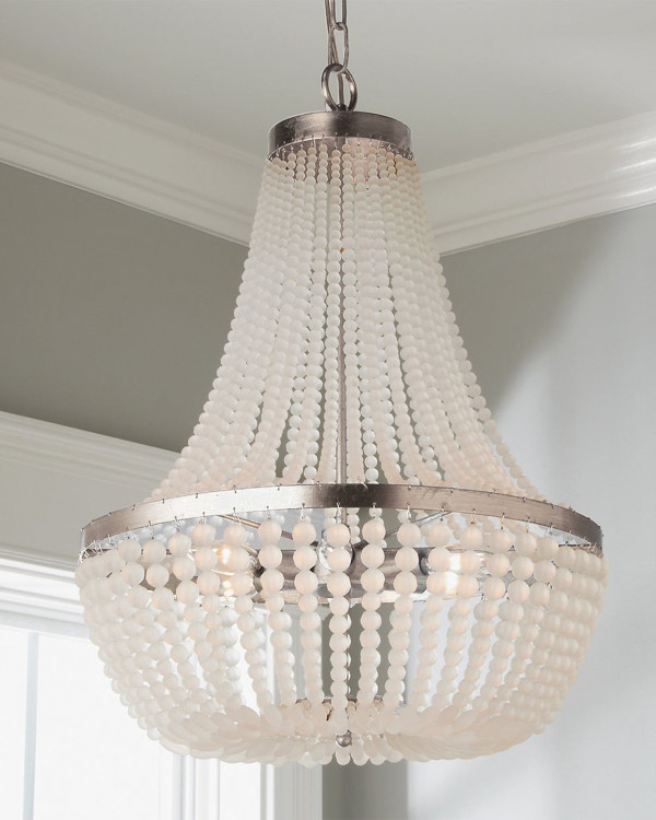 Люстра белая матовая с серебристыми кольцами