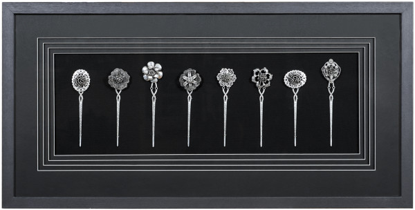 Панно настенное "Булавки 1"