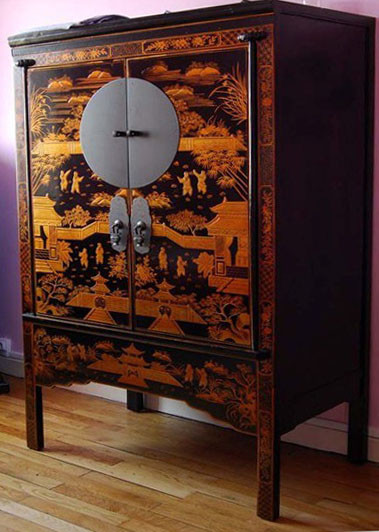 Винтажный шкаф в китайском стиле 