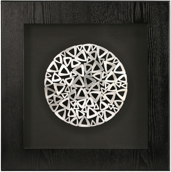 Настенное панно "Металлические треугольники"
