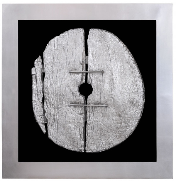 Настенное панно "Старый щит"