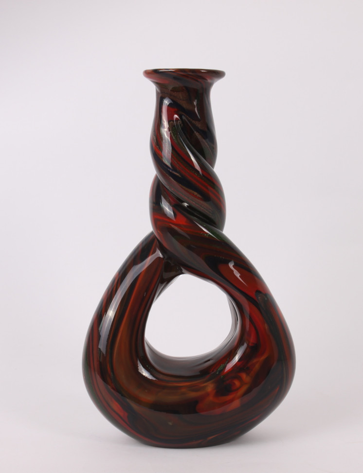 Багровая ваза из цветного стекла "Юнона"