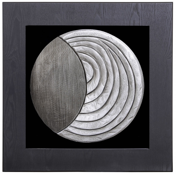 Настенное панно "Начало затмения"