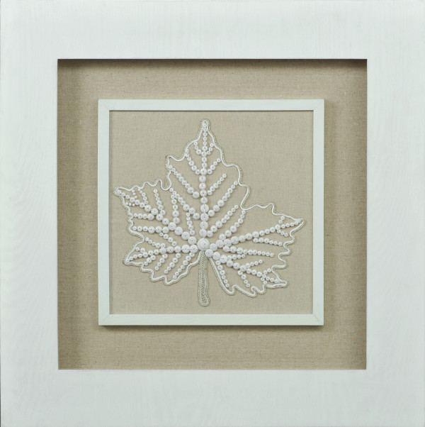 Декоративное панно "Листья белые 1"