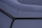 Кресло голубой велюр с чёрными опорами