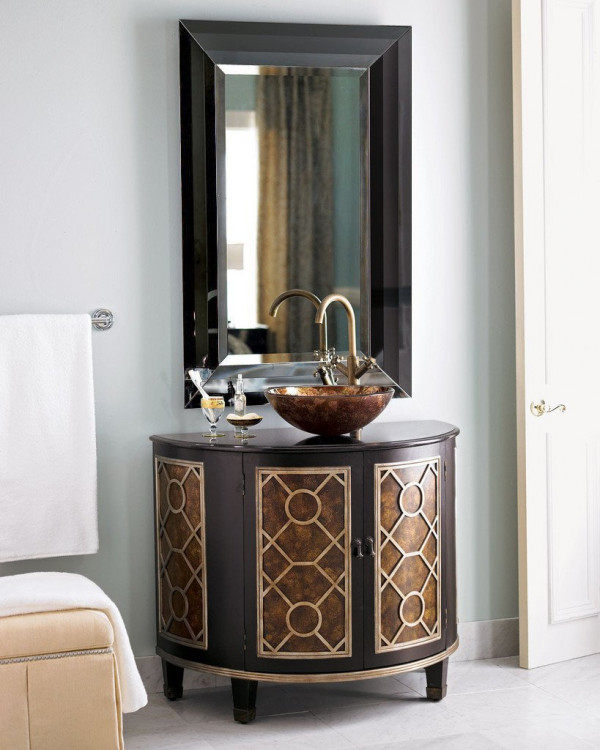 Зеркало прямоугольное с чёрной зеркальной рамой