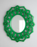 Зеркало круглое с зелёной рамой