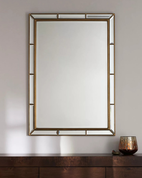 Зеркало прямоугольное в золотистой раме