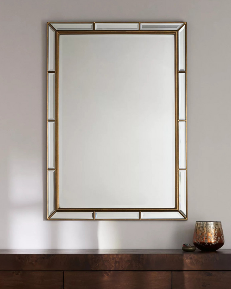 Зеркало прямоугольное в золотистой раме