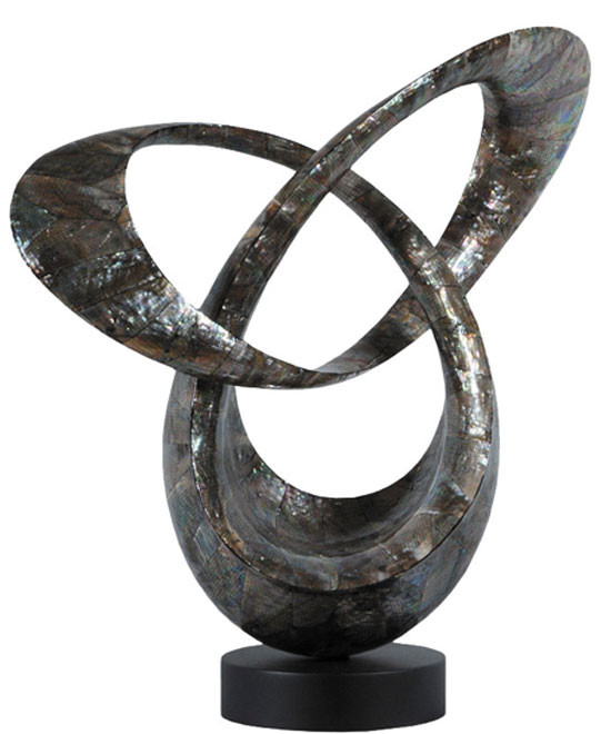 Декоративная скульптура "Бесконечность" из черного перламутра