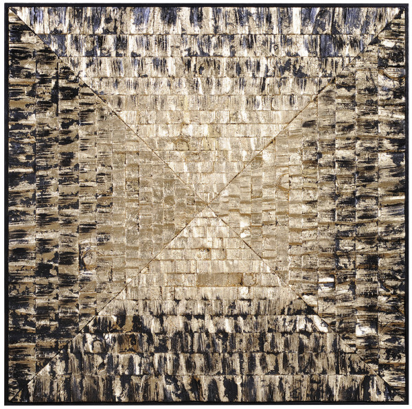 Панно из обожжённого дерева "Пирамида"