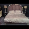 Кровать серо-розовая с зеркальными вставками